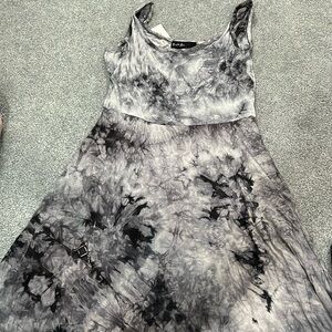 Brit & Bri Black Tie Die Dress